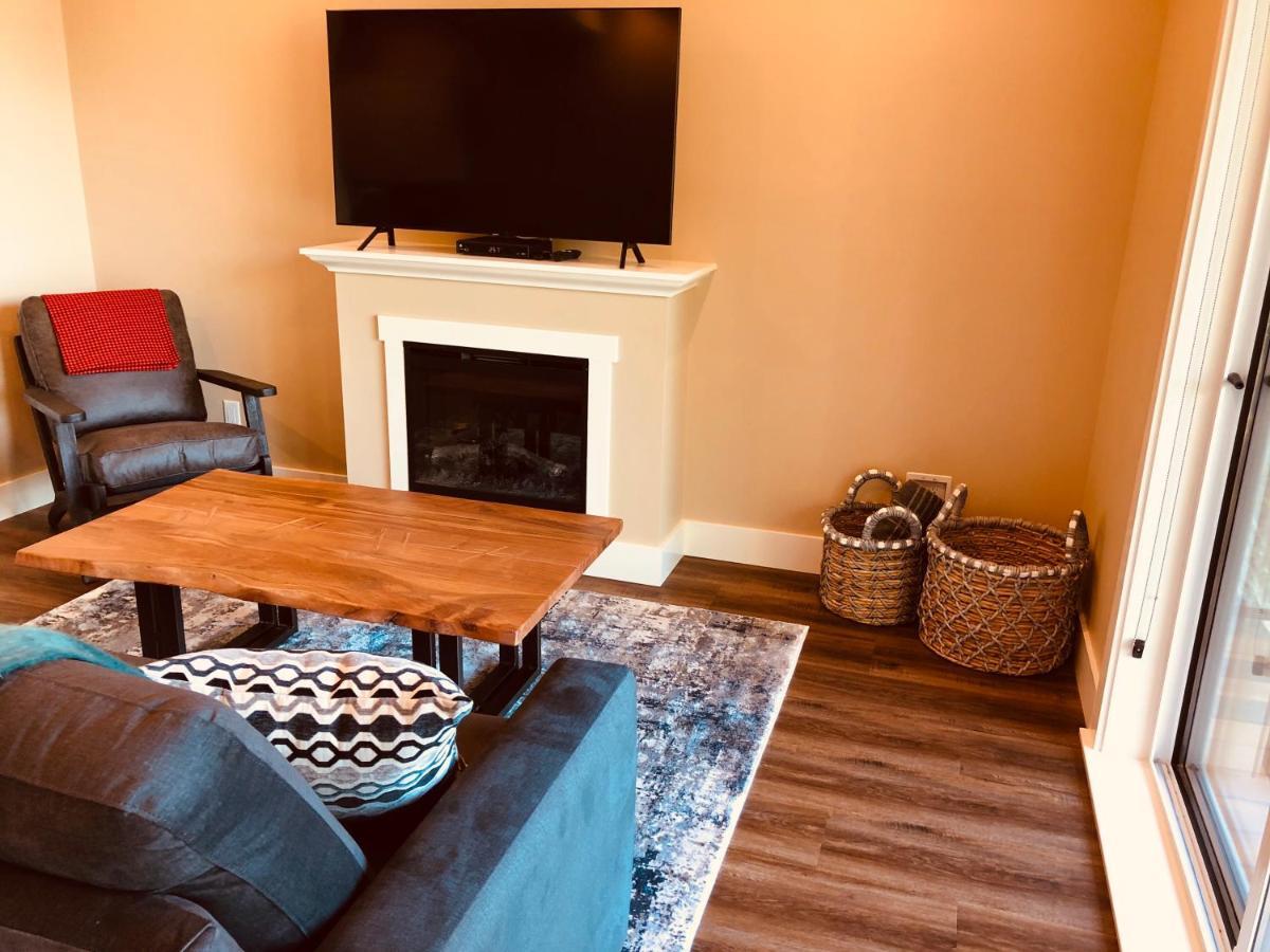 Botany Bay By Eagle Reach Properties Port Renfrew Ngoại thất bức ảnh